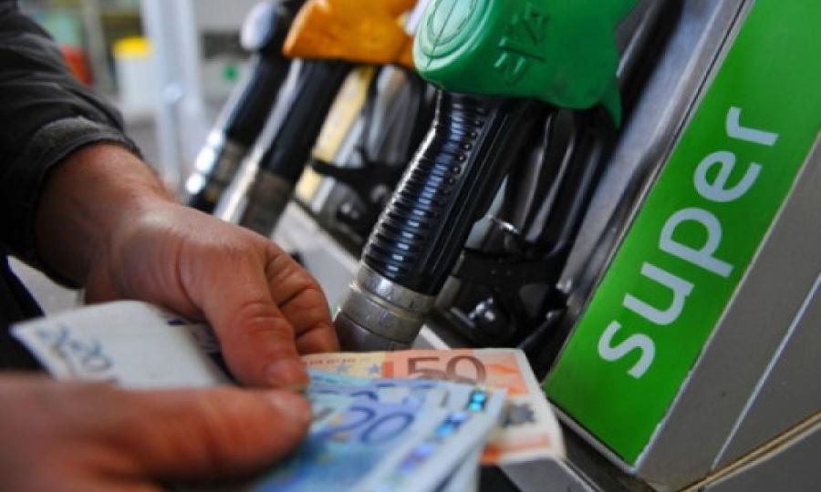 benzina2-min