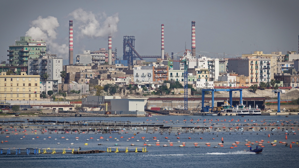 Ex Ilva, appalti di servizi: i sindacati chiedono un tavolo al Mimit per tutelare oltre 1.000 lavoratrici e lavoratori