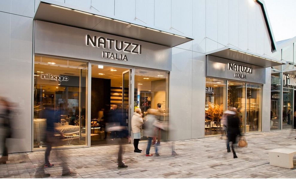 Natuzzi, incontro al Mimit: dopo 24 anni di ammortizzatori è inaccettabile la dichiarazione di esuberi per 479 lavoratrici e lavoratori